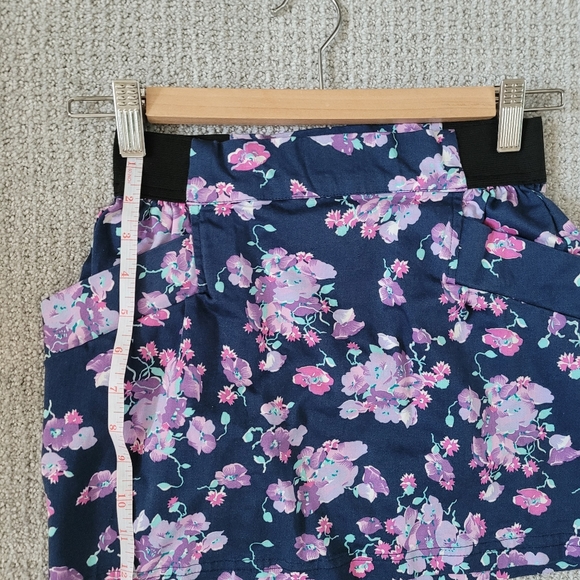 Floral mini Skirt - Picture 11 of 12